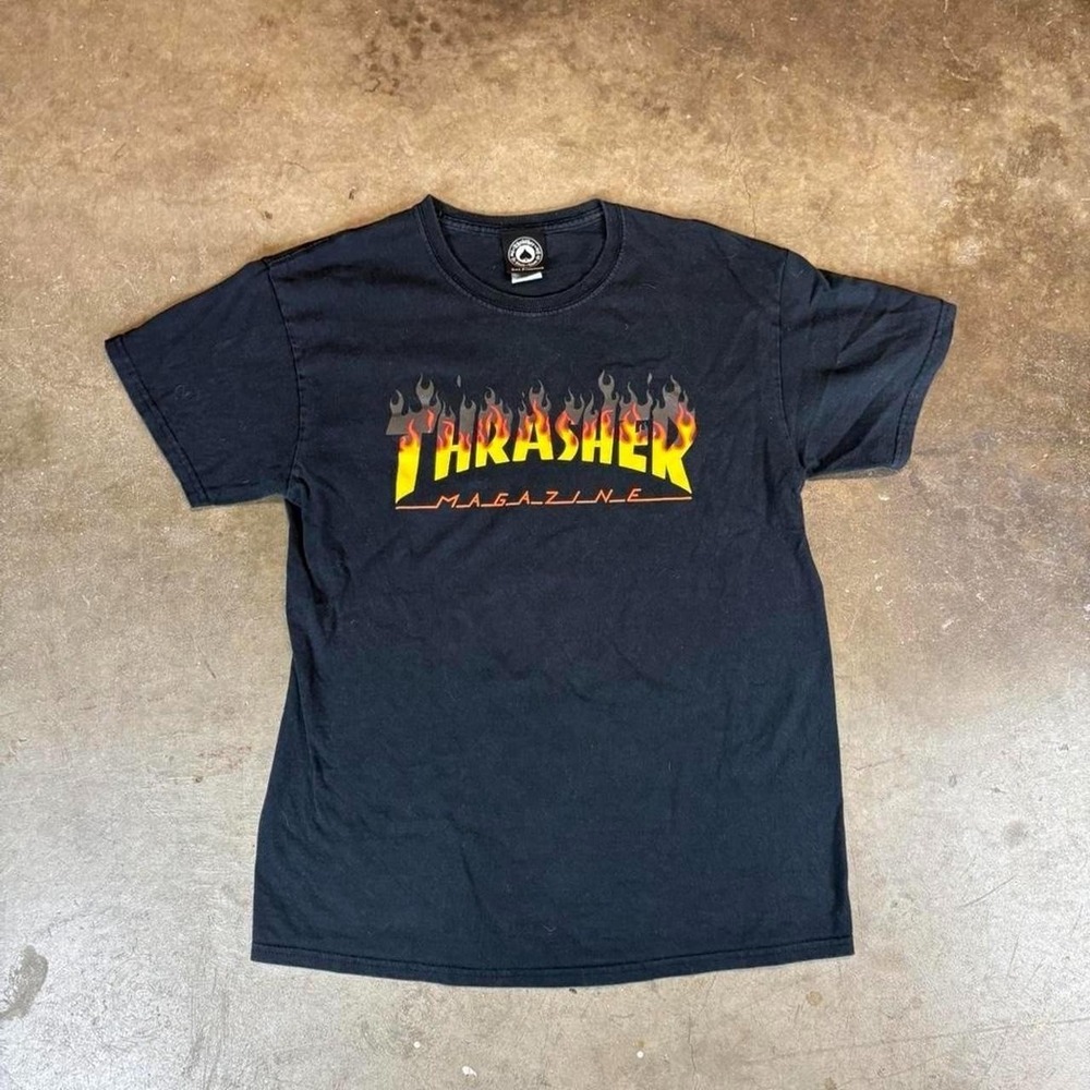 Thrasher Magazine black tee Men's size Small